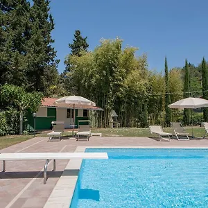 https://vallorsi-agriturismo.it-tuscanyhotel.com