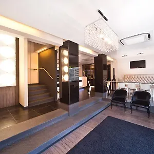hotel-carla-levanto.hotelitalianriviera.com/